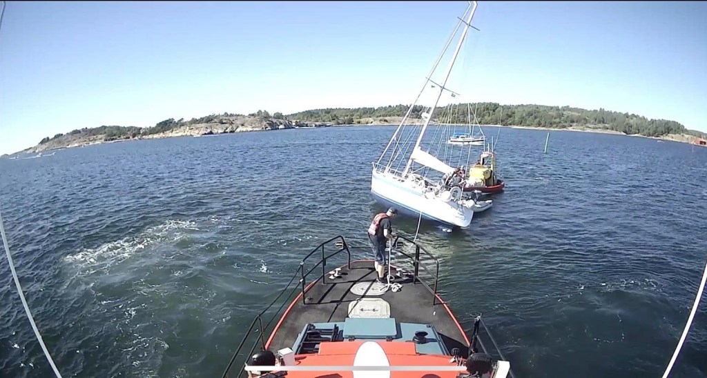 Qbee.io: Smart Remote Management for Maritime IoT&nbsp;Systems